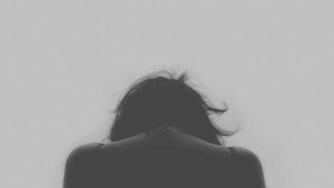 Por qué me siento inferior a los demás, causas y tratamiento