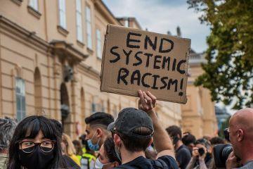 Racismo y Trauma Colectivo